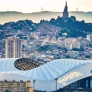 Appartement Velodrome 6 Couchages Avec Clim, Marseille